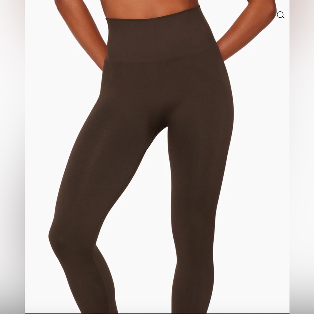 Set Active Sculptflex leggings in espresso. Size small.  Gently worn